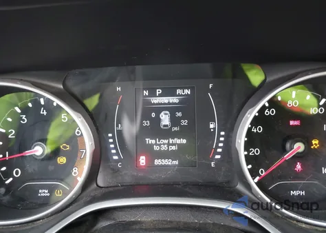 2020 Jeep Compass Altitude Fwd from USA, damaged, VIN 3C4NJCBB8LT241802